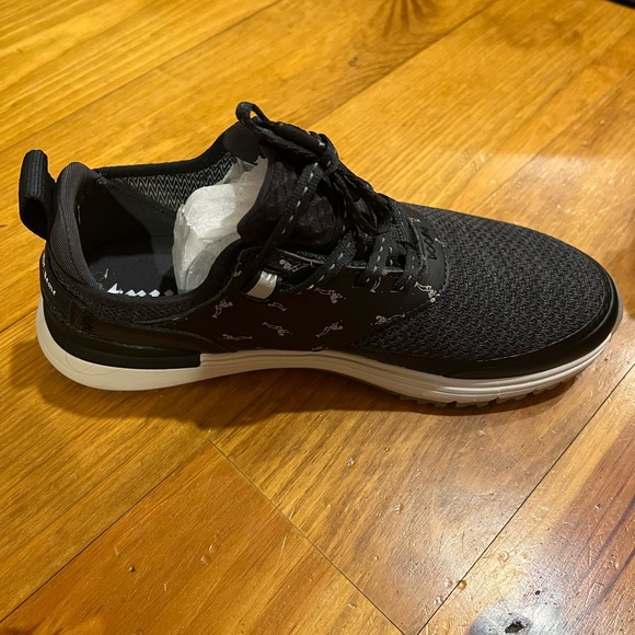 TRUE golf shoes - Picture 3 of 7